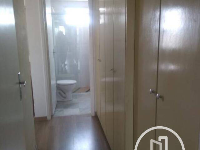 #12JF8ML - Apartamento para Comprar em São Paulo - SP