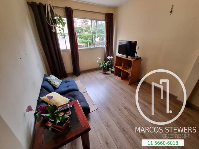 #1J2UN9B - Apartamento para Comprar em São Paulo - SP