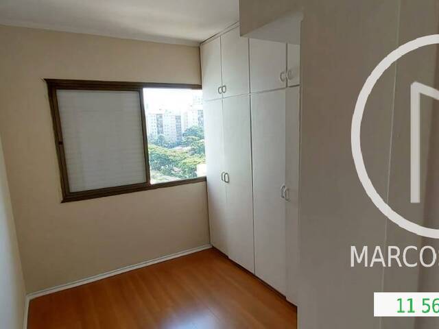 #11HF8ML - Apartamento para Comprar em São Paulo - SP